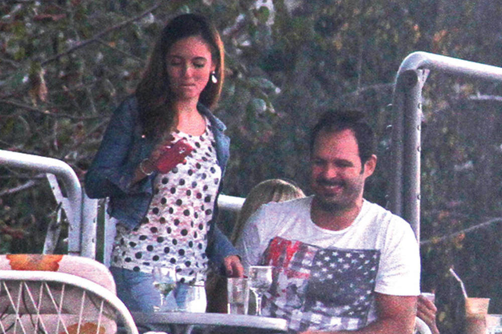 ONA JE BILA LJUBAVNICA POZNATOG SRPSKOG GLUMCA! S njom varao ŽENU, šokiraćete se KOLIKO JE MLAĐA (FOTO)