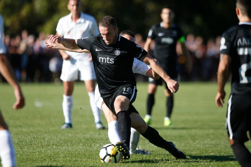 PARTIZAN UBEDLJIV U GROŠNICI: Ivanović upalio mašinu i sa pet komada odveo crno-bele u sledeće kolo Kupa!