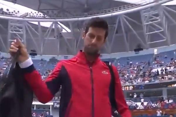 NOLE I CICIPAS IZAŠLI NA TEREN U ŠANGAJU: Odmah su se požalili sudiji, koji je morao brže-bolje da reaguje!