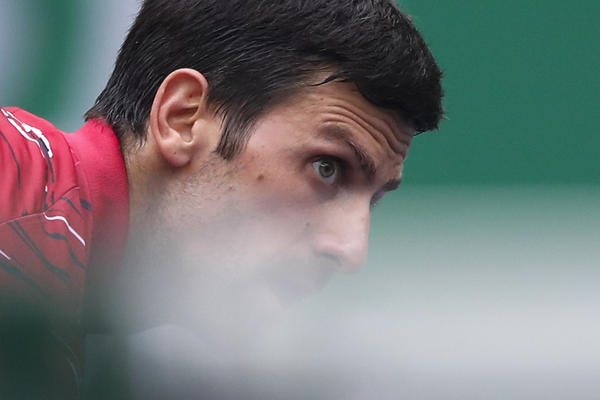 NIJE SAMO PORAZ U ŠANGAJU: Katastrofalne vesti stižu za sve navijače Novaka Đokovića!