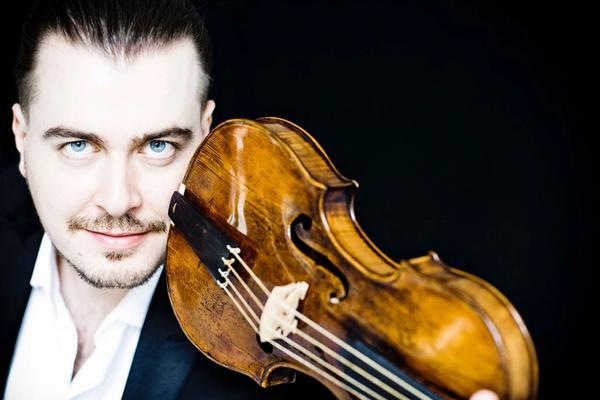 Violinista koji peva: Ako verujete i ako ste inspirisani i zaljubljeni u to čime se bavite, granice ne postoje