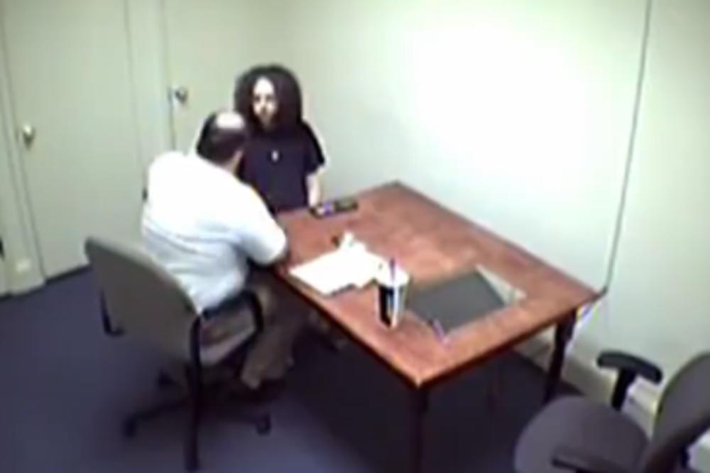 UŠUNJAO SE U STAN KOMŠINICE, UBIO JE I RASKOMADAO NJENO TELO: Kada su ga ispitivali, JEDAN DETALJ je sve preplašio!