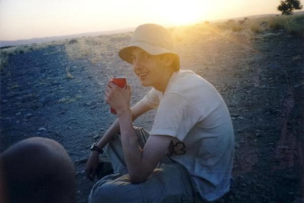 UBIJEN NAJGORI PEDOFIL NA SVETU: Na svom blogu hvalio se da je silovao 20.000 BEBA! Sada je IZBODEN