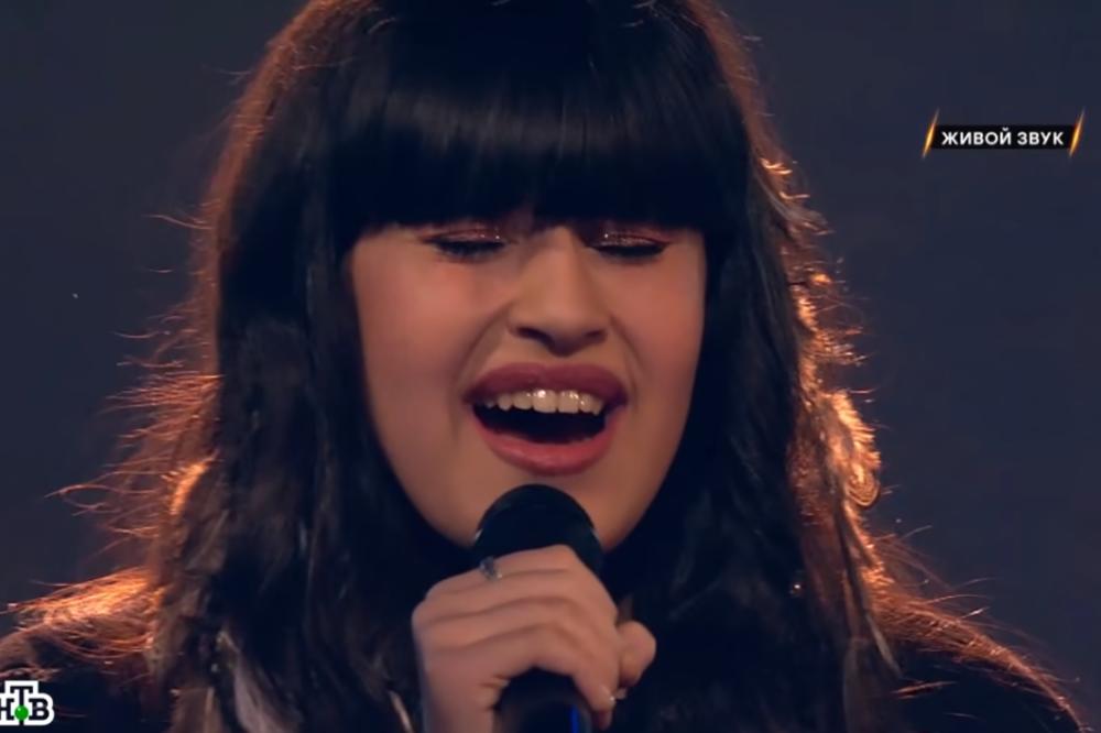 CEO SVET PRIČA O OVOJ RUSKOJ DEVOJČICI: Kažu da NIKAD nije postojao GLAS kao što je njen! (VIDEO)