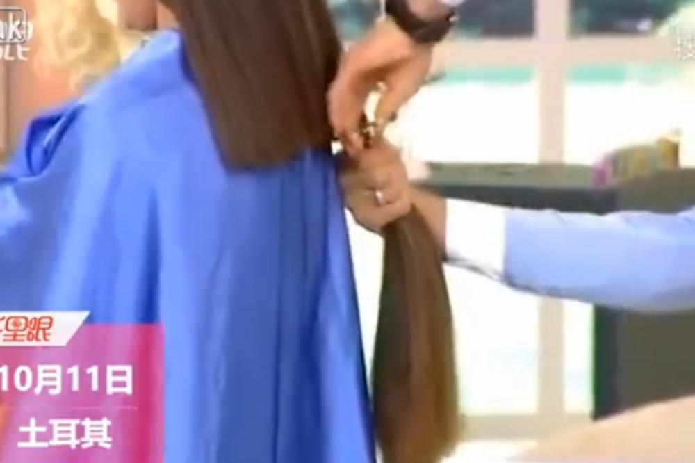 SNIMALI SU JE KOD FRIZERA A ONDA SE USRED EMISIJE SRUČILA: Razlog je ZAPANJUJUĆ! (VIDEO)