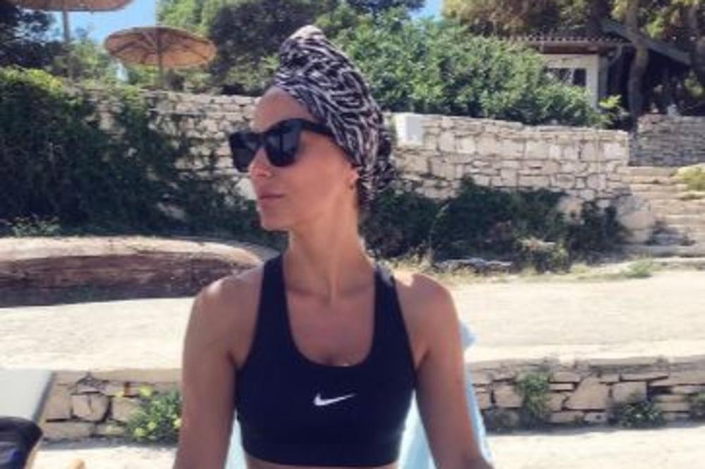 VODITELJKA KUPILA SEBI GROBNO MESTO: Proći će vas jeza od njenih reči! SVET JOJ SE RUŠI (FOTO)