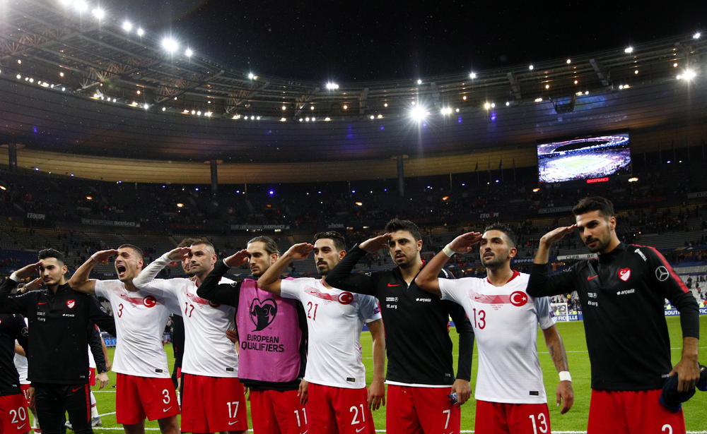 Skandalozan gest Turaka  