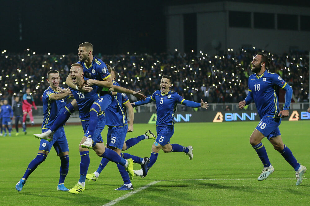 Fudbalska reprezentacija Kosova