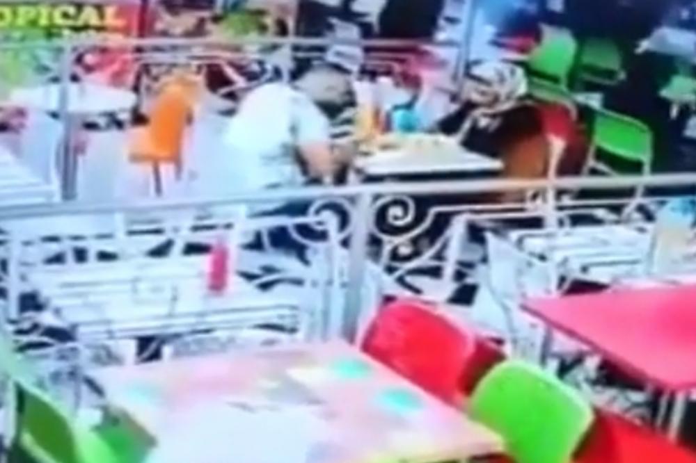 MIRNO SU VEČERALI, NE SLUTEĆI KAKAV IH UŽAS ČEKA: Sekundu kasnije, svi su POLETELI U VAZDUH (VIDEO)