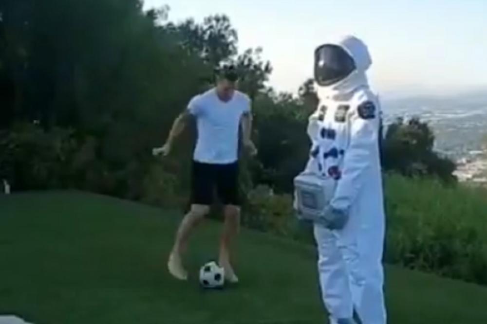 ČUDESNI IBRAKADABRA PONOVO DOMINIRA: Ovaj put je njegova žrtva bio kosmonaut!