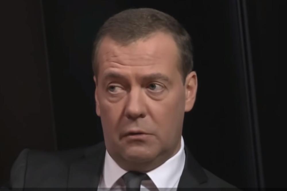 RUSIJA ULAŽE ZNAČAJNA SREDSTVA U ISTRAŽIVANJE SVEMIRA, izjavio je Medvedev