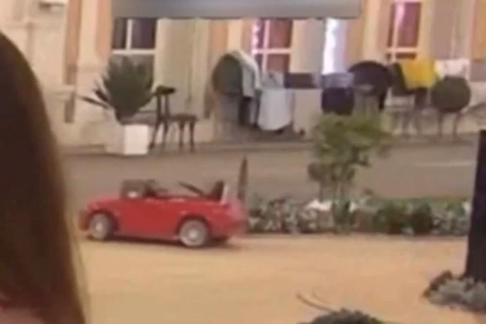 MALI ŽELJKO SEO U KOLA I ZAPALIO IZ ZADRUGE: Ovaj klip je NEŠTO NAJSLAĐE što ćete danas videti! (VIDEO)