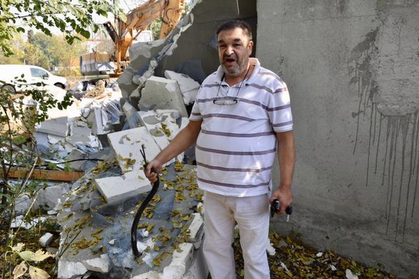 DA LI JE PORODICA S DORĆOLA, SA ŽENOM KOJA BOLUJE OD RAKA, ISTERANA NA PRAVDI BOGA NA ULICU? Isplivali novi momenti