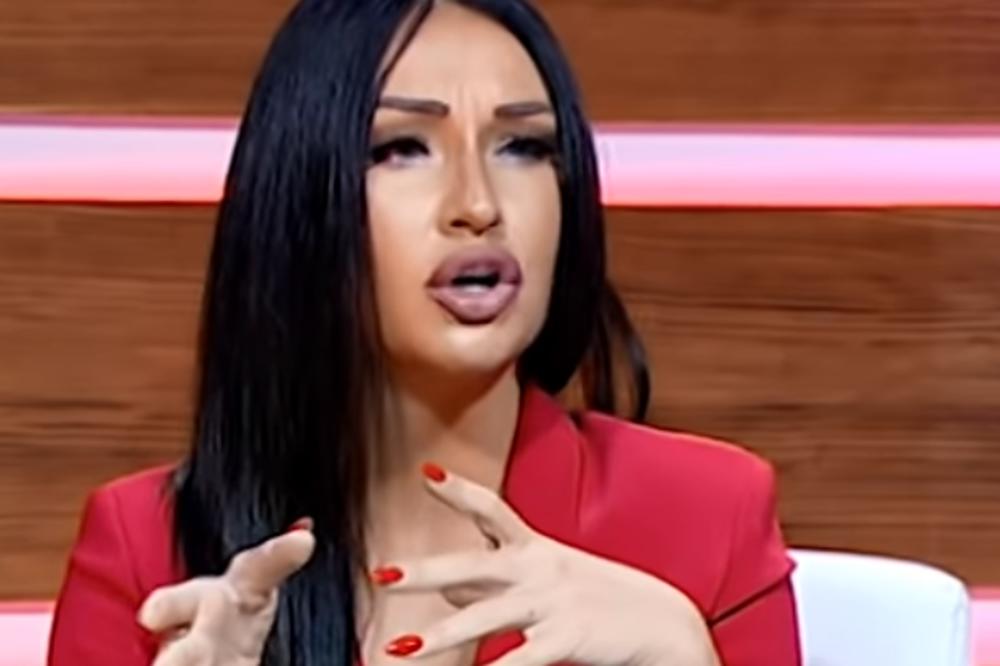 NIJE JOJ MESTO TU: Kada su PRIMETILI jednu čudnu stvar na njoj, Katarinu Živković NAPALI dok sedi u žiriju!