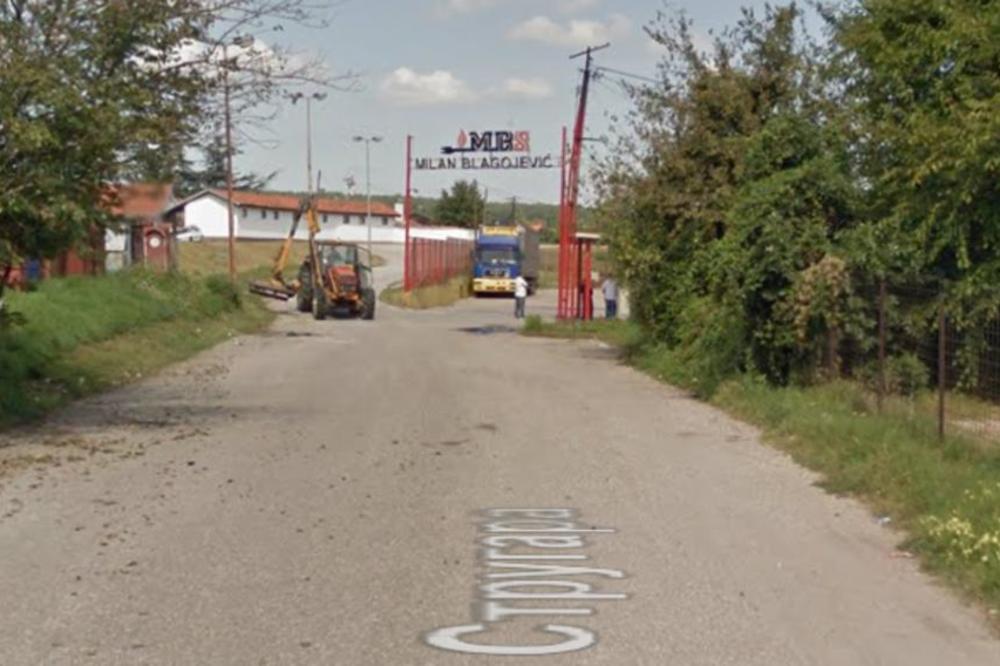 POVREĐEN RADNIK U POŽARU U LUČANIMA! Buknula vatra u pogonu raketnih goriva u vojnoj fabrici "Milan Blagojević"