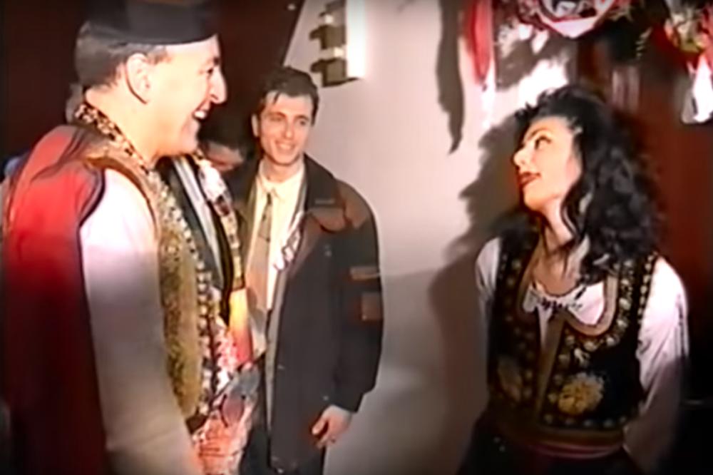 Arkan bio lud za njom zbog umeća u krevetu! Poznati pevač ih uhvatio u separeu kluba, prvo su flertoovali, a onda..