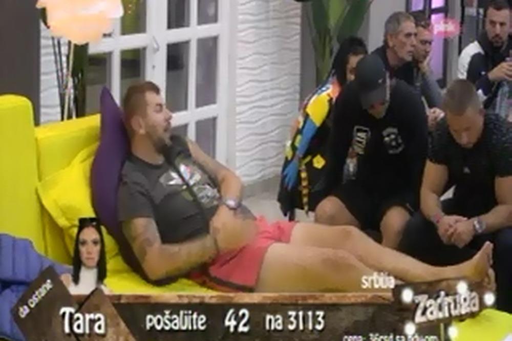 JANJUŠ BRUTALNO IZVREĐAO KRUNIĆKU: Ti si bre IDIOT!