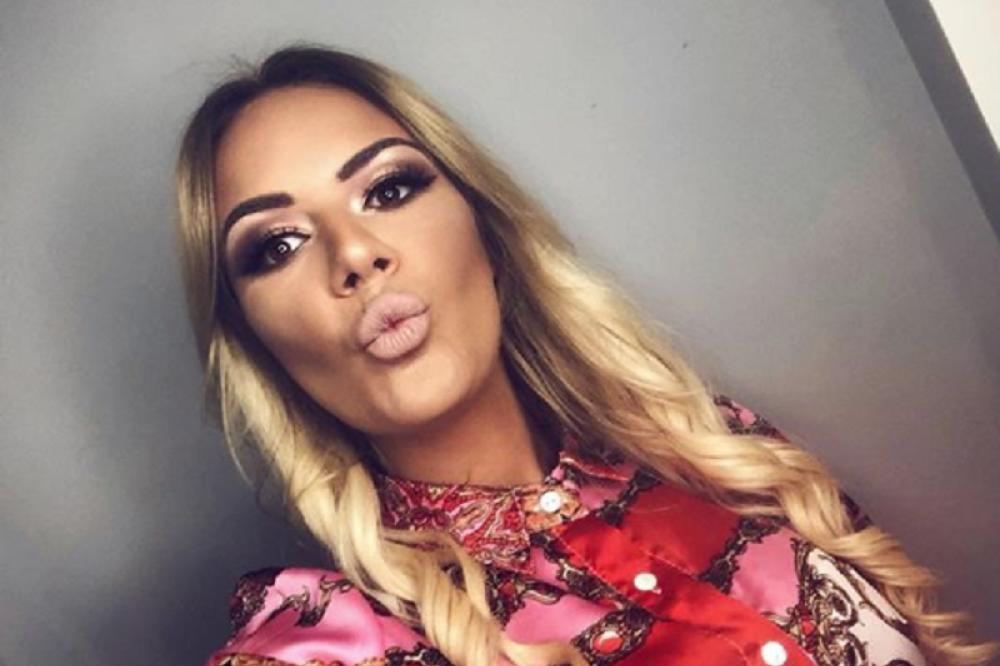 SRPSKA PEVAČICA KRILA ORUŽJE CRNOGORSKOG KLANA I SPREMALA VELIKI OBRAČUN! Svi detalji hapšenja RADE KECMAN!