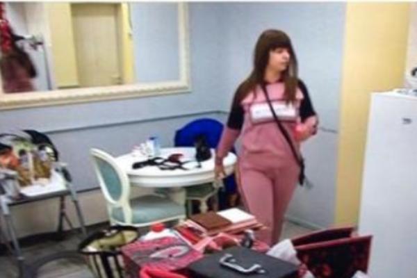 DA LI JE MOGUĆE DA OVDE ŽIVE TRI ŽENE? Apartman Miljane Kulić DEMOLIRAN, ove scene narod je ŽESTOKO OSUDIO