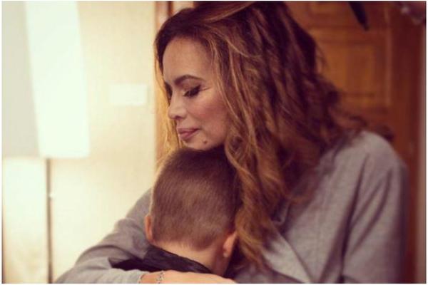 DRŽALI SU MI DETE ZATVORENO 2 SATA DOK JE IGOR STAJAO ISPRED: Severina u OTVORENOM PISMU ispričala SVE O SISTEMU!