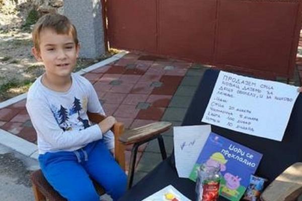 PRAVI I PRODAJE SRCA KAKO BI BOLESNA DECA MOGLA DA KUPE SIRUP! Petar je dečak humanitarac, NJEGOVA PRIČA JE DIVNA