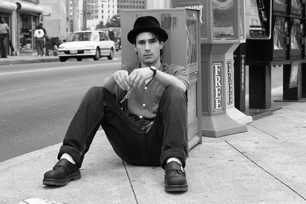 Neobjavljena pesma Jeffa Buckleya "Sky Blue Skin"