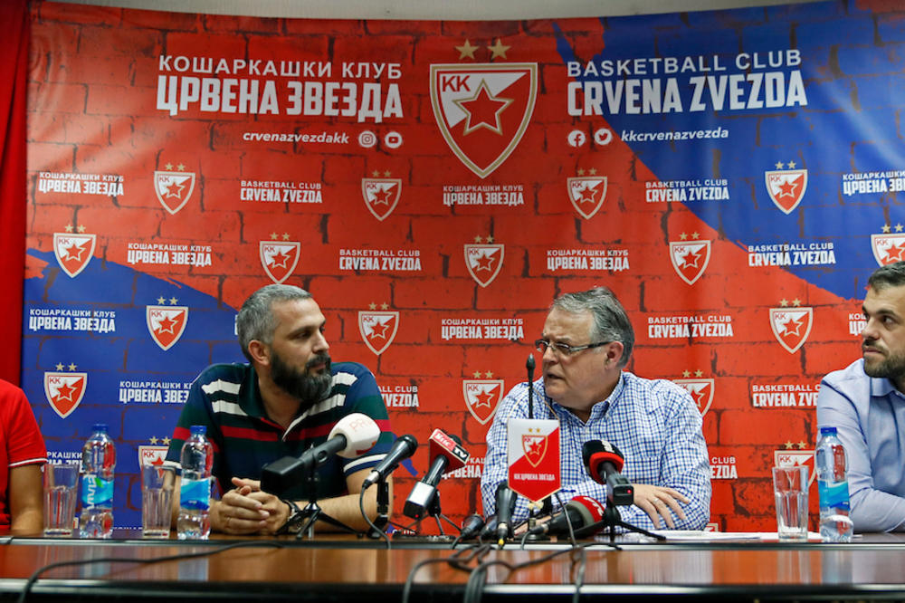 TITULE SE NE OSVAJAJU DO FEBRUARA I BORBOM U MEDIJIMA: Iz Zvezde poručuju da znaju čiji "rukopis" stoji iza svega!