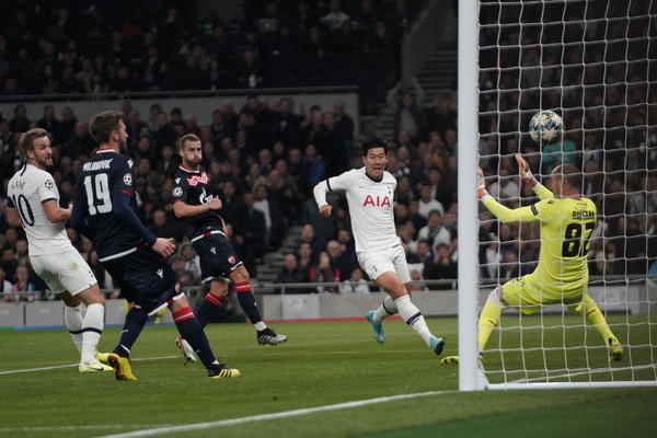 BAŠ LOŠE VESTI ZA MILOJEVIĆA I ZVEZDU: Poketino poveo u Beograd bolesnog Kejna i psihički nestabilnog Sona!