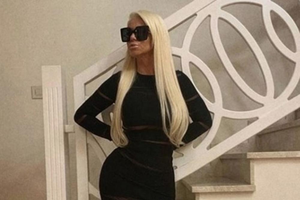 NOVI RAT NA ESTRADI BUKTI!!? Dara objavila fotografiju na Instagramu, a OVE KOLEGINICE SU JE OVAKO KOMENTARISALE!