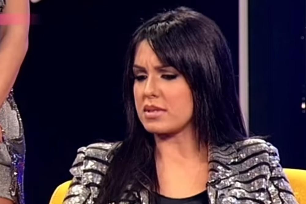 ŽAO MI JE MOJE DECE! NOVA DRAMA U PORODICI PEVAČICE: Svi osudili Tanju Savić kao majku!