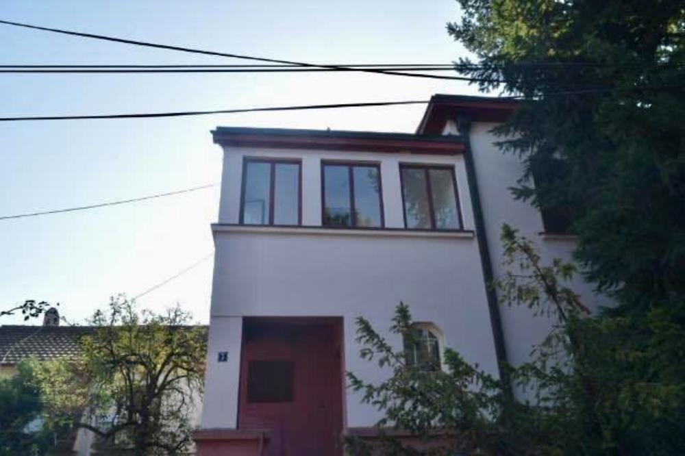 OTKRIVENO JE KOLIKU JE PENZIJU IMALA ŽENA ČIJE JE TELO ZAKOPAO NJEN SIN!