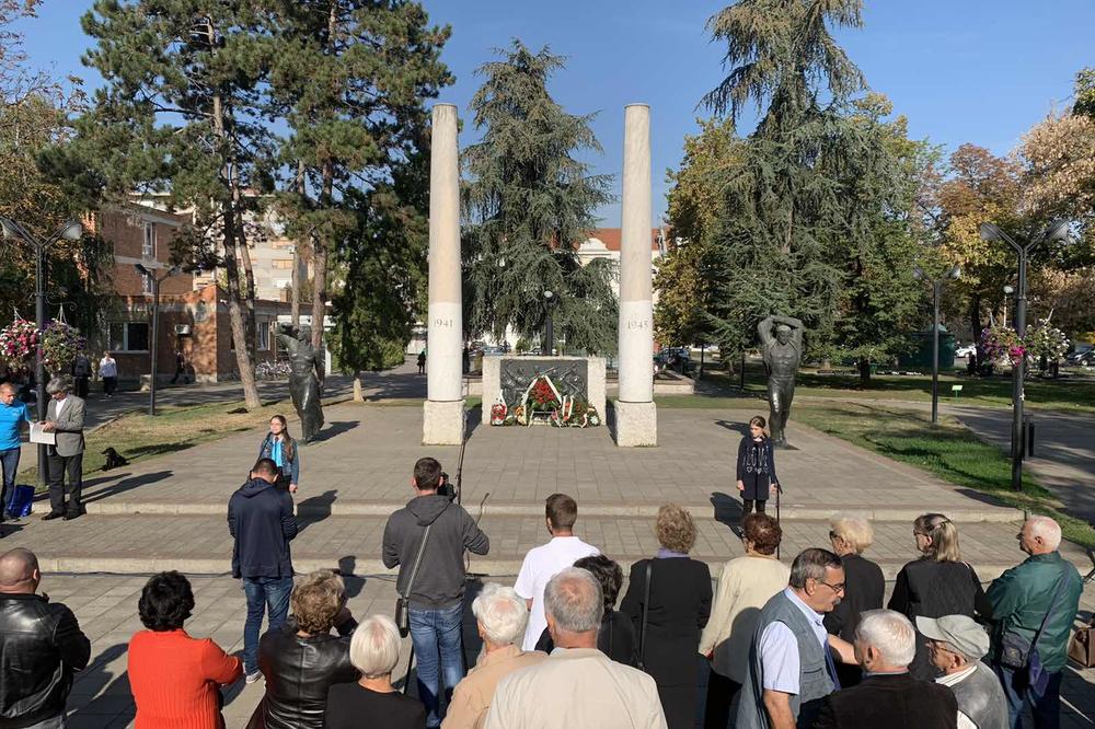 SVEČANIM POLAGANJEM VENACA OBELEŽENA 75. GODIŠNJICA OSLOBOĐENJA OBRENOVCA: Čučković  čestitao važan jubilej!