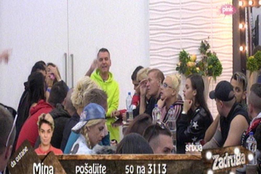 U ZADRUGU JE UNETA INFORMACIJA ZBOG KOJE JE MORAO DA REAGUJE VODITELJ: Zadrugarka NEPRAVEDNO na stubu srama!