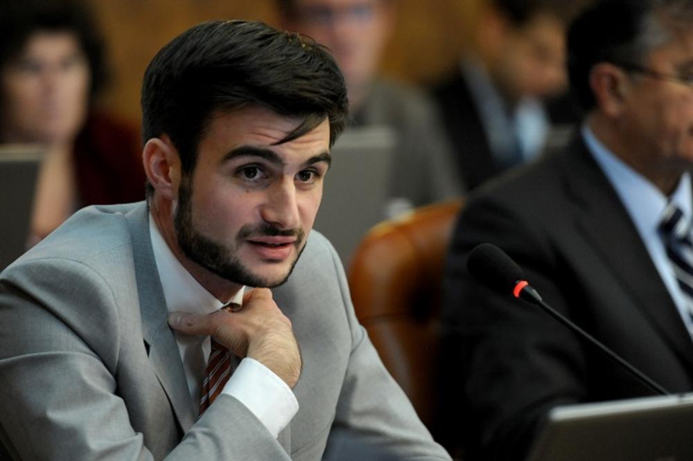 SEĆATE LI SE LAZARA KRSTIĆA, BIVŠEG MINISTRA FINANSIJA Vratio se u Srbiju iz inostranstva, ovo je njegov novi posao