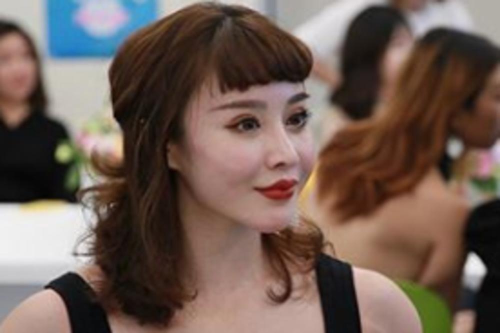 ONA IMA LICE ANĐELA, ALI KADA JOJ VIDE TELO SVI SE ČUDE! Kineskinja postala zvezda interneta zbog izgleda (FOTO)