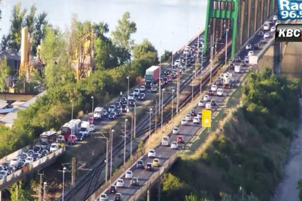 VELIKI UDES KOD PANČEVCA! Jedna osoba povređena, HITNA I POLICIJA NA LICU MESTA!