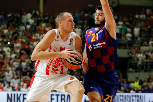 BIO JE TO ŠOK ZA EKIPU: Dejan Davidovac o odlasku Milana Tomića i sjajnoj Barseloni!