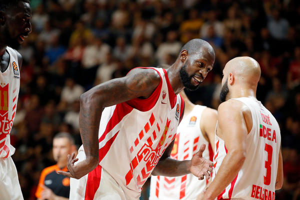 Zvezda se oglasila posle poraza od Barselone!