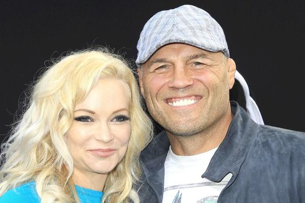 UFC LEGENDA DOŽIVELA SRČANI UDAR: Infarkt ga zadesio na treningu, a on je sam uspeo da stigne do bolnice!