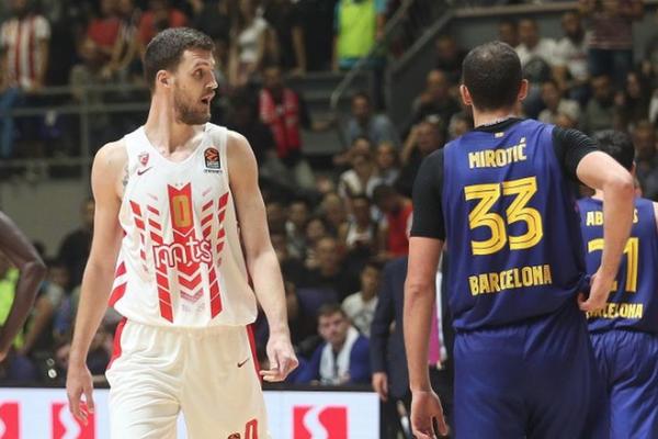 I KUZMIĆ SE BACIO NA POLJOPRIVREDU: Pohvalio se kako radi na njivi, a odmah mu se javio traktorista Birča!