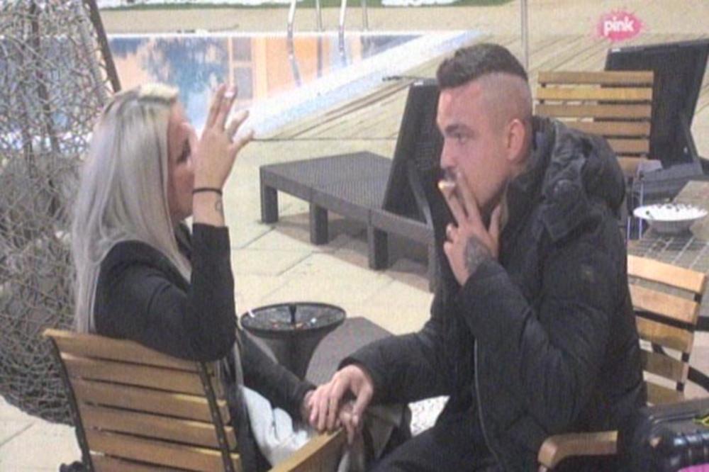 BANETOVA DEVOJKA UŠLA U ZADRUGU I NAPALA IVANU KRUNIĆ: Imitiraju Kiju Lunu i Slobu?