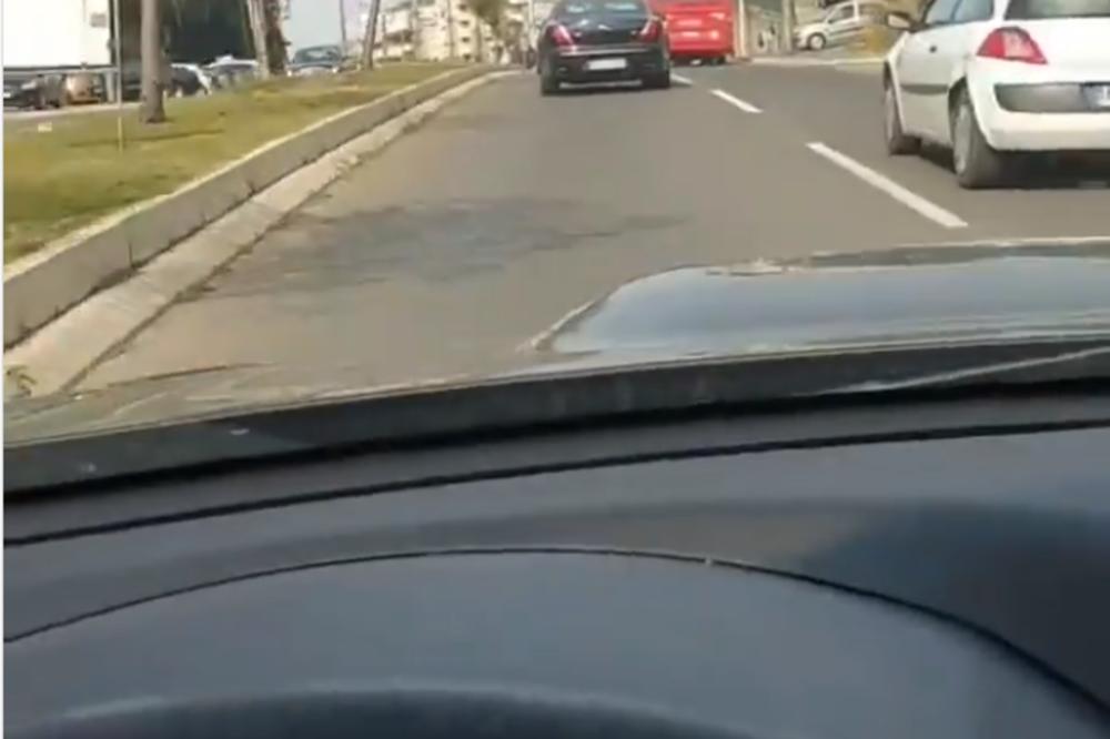 REAGUJTE! Ako ste videli ovaj SIVI MERCEDES u Beogradu odmah zovite POLICIJU (VIDEO)