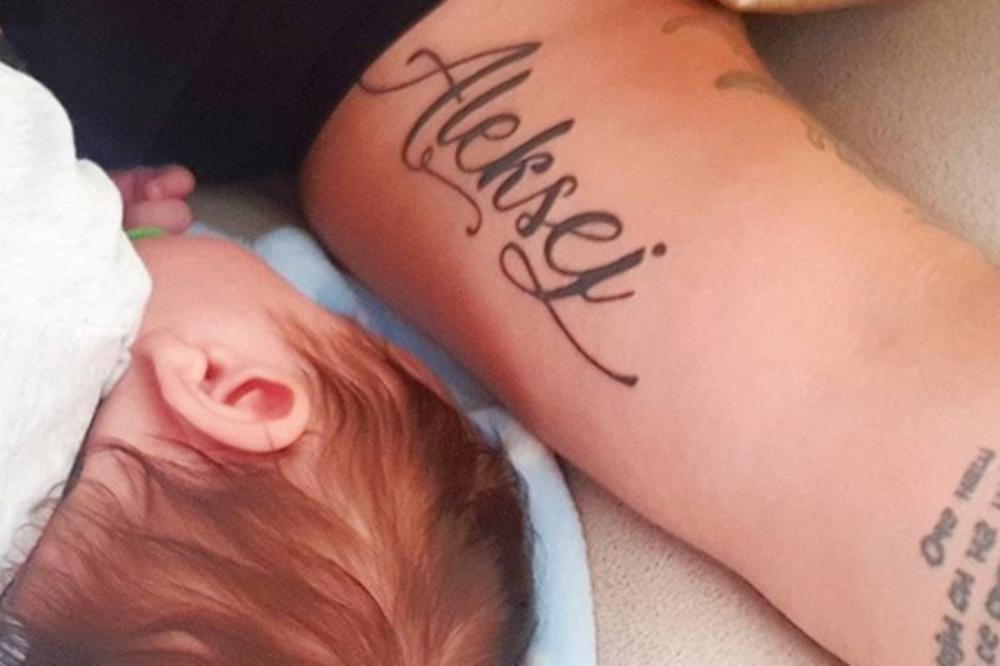 SIN DARKA LAZIĆA JE NEŠTO NAJSLAĐE ŠTO ĆETE VIDETI DANAS: Isti tata, a tek kad vidite OBRAZE...