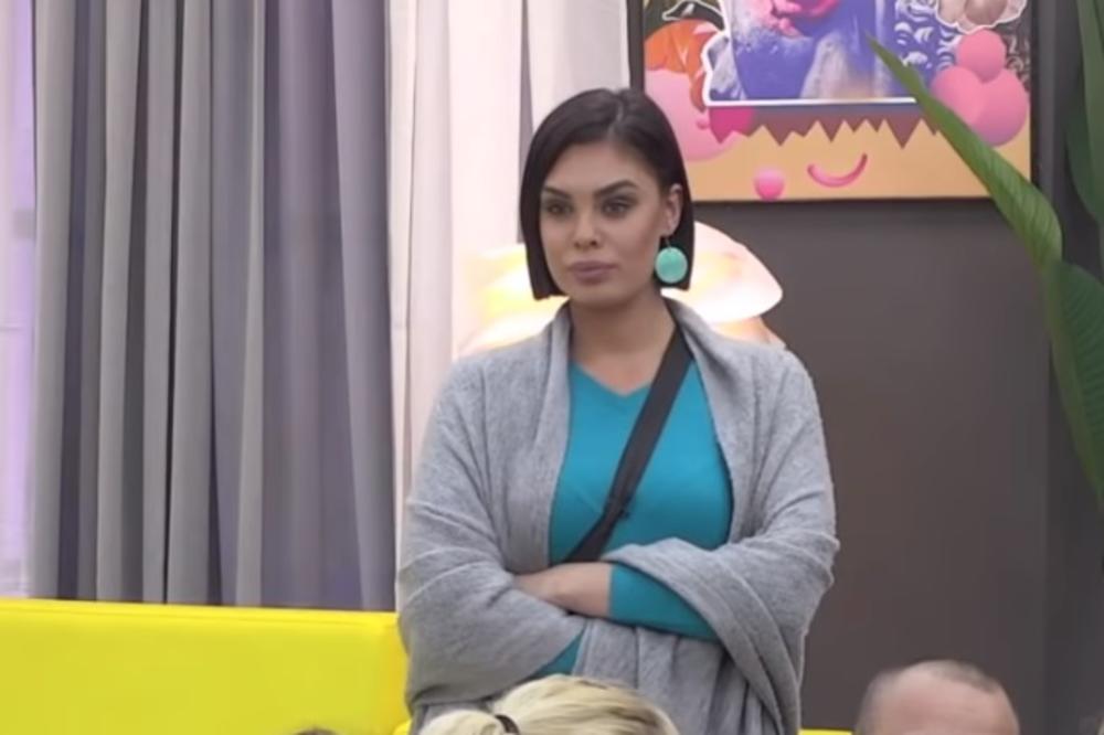 MINA SE SVETI TOMOVIĆU: Zabola mu NOŽ U LEĐA zbog Dragane Mitar, i to s njegovim SMRTNIM NEPRIJATELJEM!