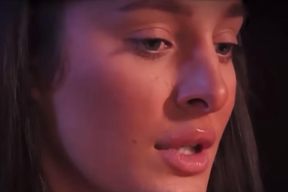 LUNA PLAČE ZBOG SVOG IZGLEDA: Debela sam! Ružna sam! Nezadovoljna, ni OPERACIJE NISU POMOGLE!