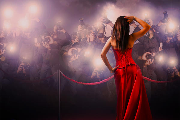 ZAŠTO JE DOBRO NE BITI POZNAT? Lajk ili SMRT u DRUŠTVU SPEKTAKLA