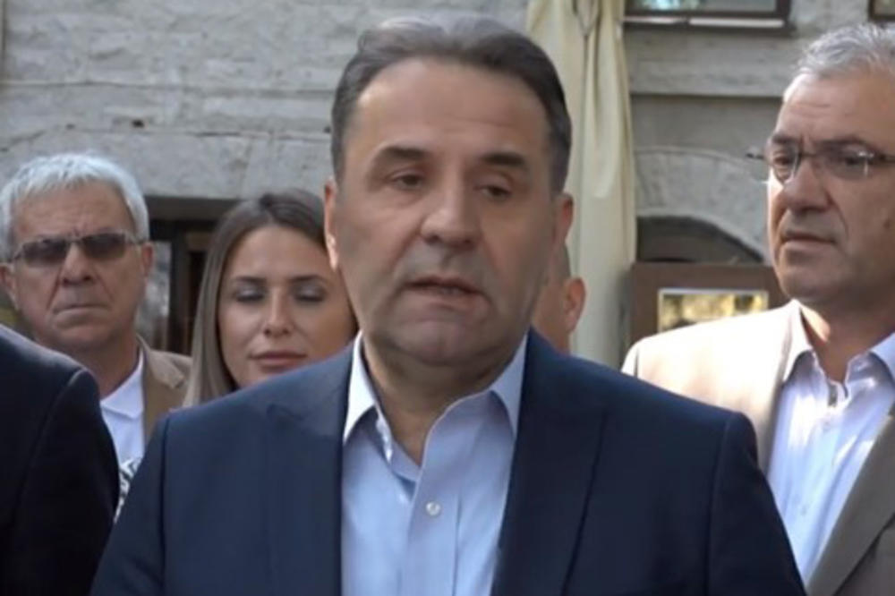 RASIM LJAJIĆ IZAŠAO IZ BOLNICE NA KUĆNO LEČENJE: Poznato kako se sad oseća, čeka ga dug oporavak!