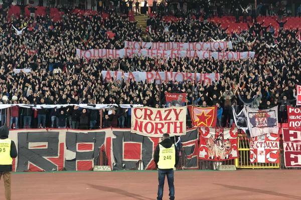 DOK DELIJE POSTOJE, GODINE BEZ TEBE ĆE DA SE BROJE: Čista emocija na Marakani, zvezdaši ne zaboravljaju!
