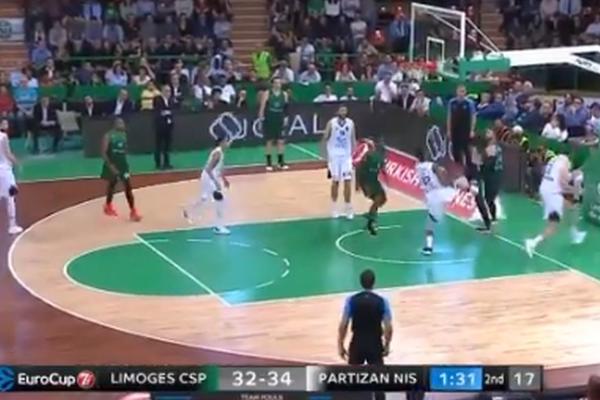 GDE ĆEŠ U NEKOŠENO?! Mozli zalepio na tablu Konklina, pa fenomenalno asistirao za kucanje Pejnersa!