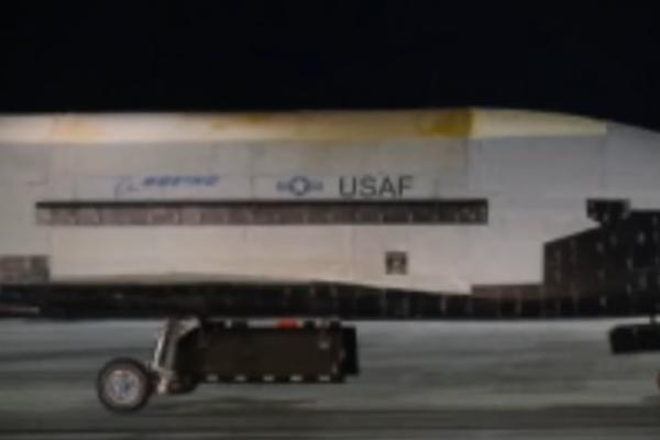 LETELICA JE BILA DVE GODINE U ORBITI A NIKO NIJE IMAO POJMA ZAŠTO: Kada je sletela na Zemlju, rekli su OVO!